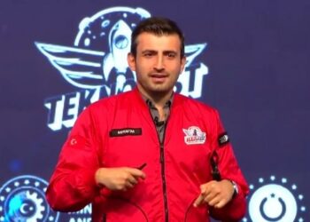 ‘Yiğit düştüğü yerden kalktı’ diyen Selçuk Bayraktar o tarihi işaret etti