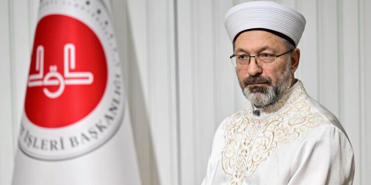 Erbaş: O şikayet, yetkisiz şirketlerle ilgili