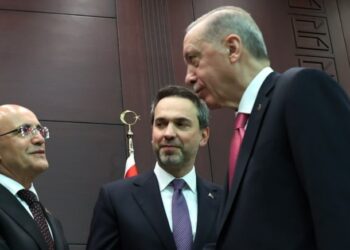 Bloomberg: Erdoğan yabancı yatırımcıları kazandı ama bedelini Türkler ödedi