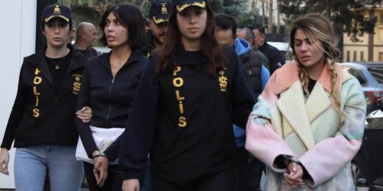 Bakan Yerlikaya: 585 organize suç örgütü çökertildi