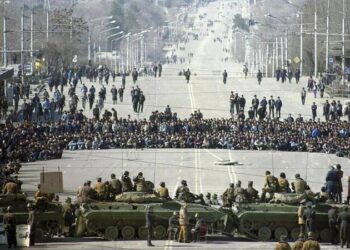 Tacikistan’da başörtüsü ve İslami sembollere yasak geliyor