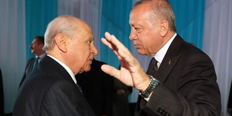 ‘Bu koalisyon artık iflah olmaz, ikisi de biliyor…’