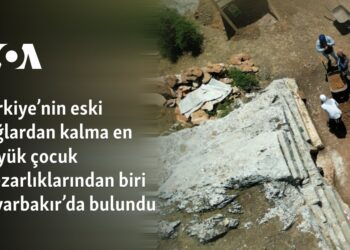 Türkiye’nin eski çağlardan kalma en büyük çocuk mezarlıklarından biri Diyarbakır’da bulundu