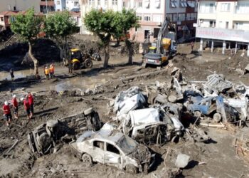 3 yıl önce sel felaketinde 72 kişi ölmüştü: Kastamonu Valiliği soruşturma izni vermedi