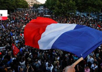 Sağın yükselişi mi, yeni bir sola doğru mu?