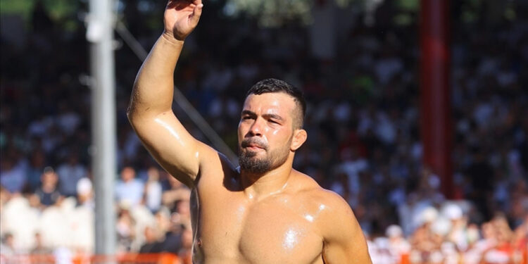 663. Tarihi Kırkpınar Yağlı Güreşleri'nin Kazananı Belli Oldu