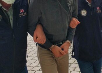 Kürtçe şarkı ve halay gözaltılarında 1 tutuklama
