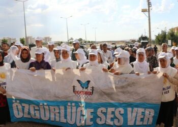 Cezaevlerindeki direnişi sahiplenmeye çağırdılar