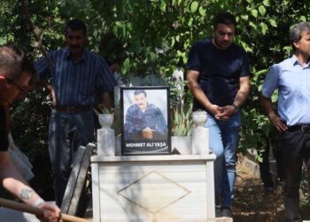 Yaşamını yitiren 30 yıllık tutsak Yaşa Amed’de defnedildi