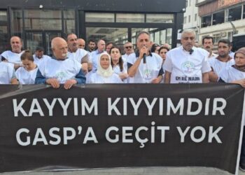 Nöbeti 6’ncı grup devraldı: Kayyım talandır