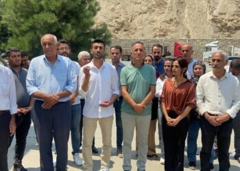Tahliyesi 5 kere engellenen tutsak özgürlüğüne kavuştu