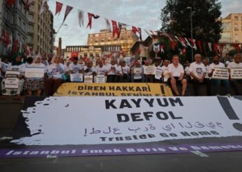 48 gündür nöbetteler: Kayyım defol