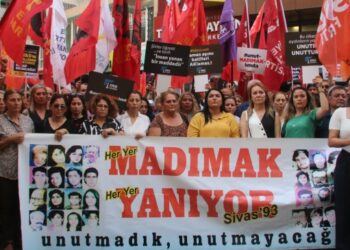 Katledilenler anıldı: Sivası unutma unutturma | YENİLENDİ