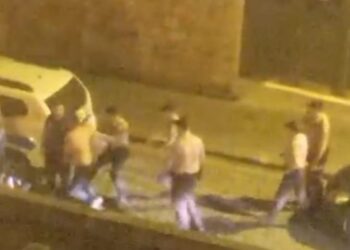 Mêrdîn’de sokak ortasında polis ve bekçi şiddeti