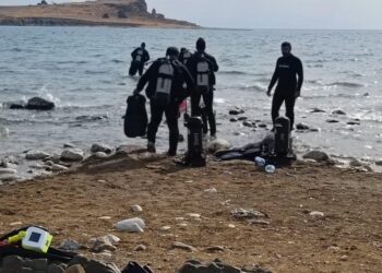 Gölde kaybolan 2 genç hayatını kaybetti, 1’i sağ kurtarıldı