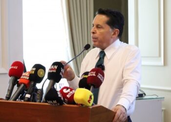 Ahmet Özer: Kayyım doğru bir şey değil