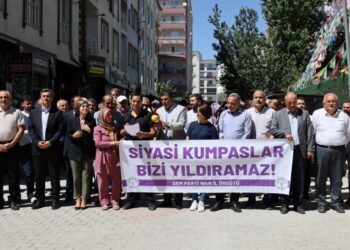 Wan’da gözaltı protestosu: Mücadeleden geri adım atmayız