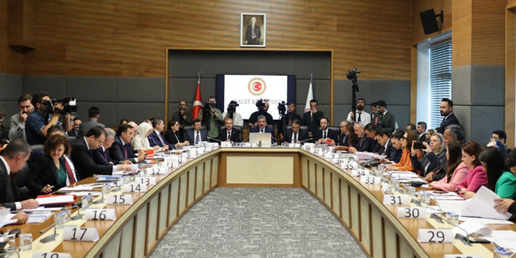 9. Yargı Paketi, TBMM Adalet Komisyonu’nda kabul edildi