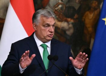 AB’den Rusya yolcusu Orban’a tepki; Bizi temsil etmiyor