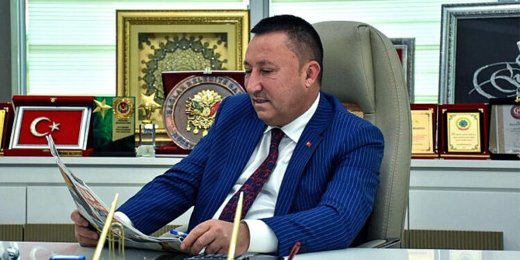 AKP’li eski Bağlar Belediyesi kayyımı hakkında tutuklama kararı