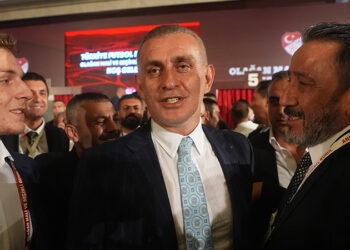 Adil ve adaletli bir şekilde futbolu yöneteceğiz