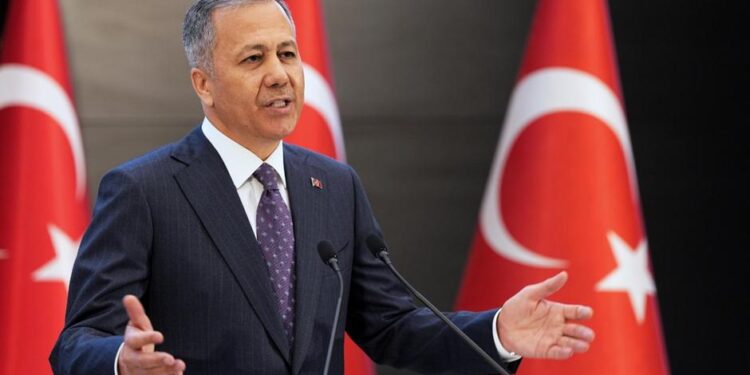 Ali Yerlikaya'dan Kayseri açıklaması: 13 kişi tutuklandı