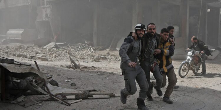 Almanya ve İsveç, Suriye’de insanlığa karşı suç işlediğinden şüphelenilen 8 kişiyi tutukladı