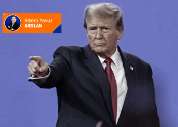 “Amerika Kralı Trump!”