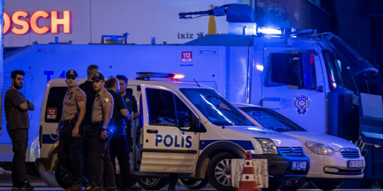 Ankara'da Silahlı Saldırı! Giriş-Çıkışlar Kapatıldı