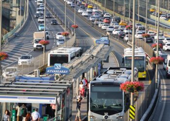 Ankara'da toplu ulaşıma zam: İstanbul'da da gündemde