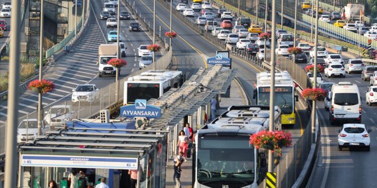 Ankara'da toplu ulaşıma zam: İstanbul'da da gündemde