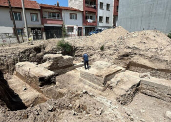 Apartman Olacaktı Altından Roma Dönemine Ait Hamam Çıktı