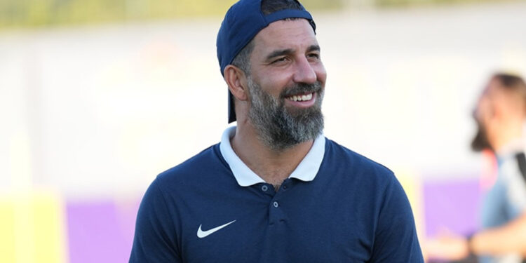Arda Turan'dan İddialı Açıklamalar: 'Türkiye'de Futbolu Değiştireceğim'