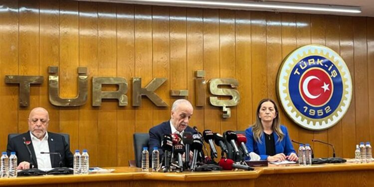 Asgari ücret acilen artırılmalı; dayanma gücümüz kalmadı