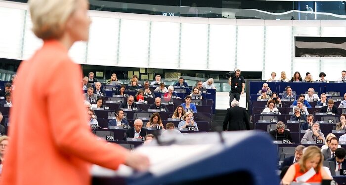 Avrupa Parlamentosu’nun ilk oturumunda Ukrayna’ya destek yinelendi