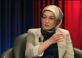 Ayşe Ateş: İnsanların kişisel bilgileri birilerinin ayağına paspas olmuş, nerede bu devlet?
