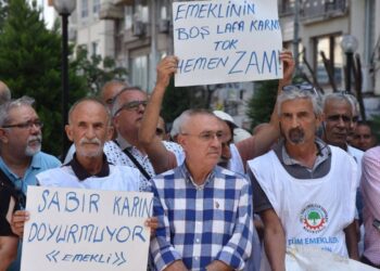 Bakan Şimşek göreve geldiği günden beri Türkiye’ye şimşek gibi çaktı!