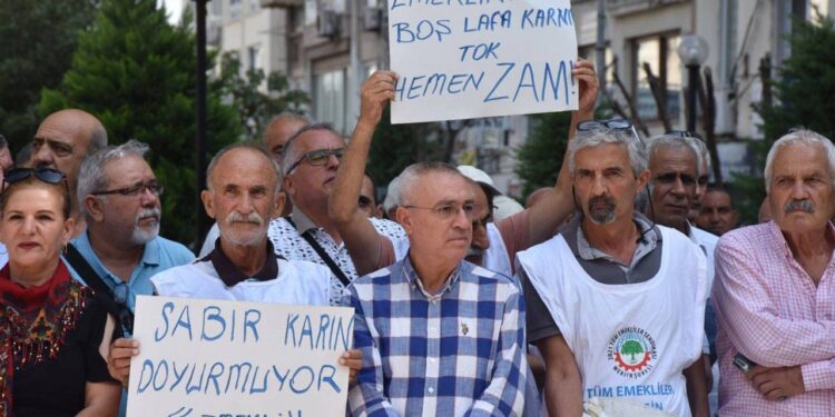 Bakan Şimşek göreve geldiği günden beri Türkiye’ye şimşek gibi çaktı!