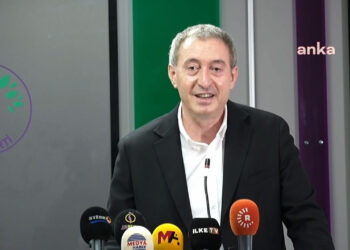 Bakırhan'dan İktidara 'Ekonomik Kriz' Eleştirisi: Ülke Büyük Bir Yoksulluk Yaşarken İktidar Savaş Peşinde