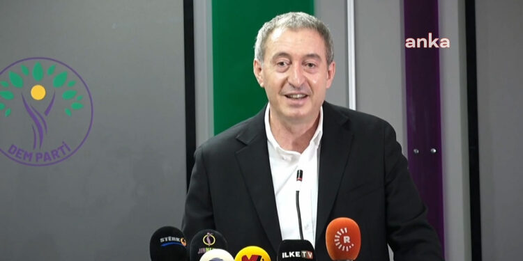 Bakırhan'dan İktidara 'Ekonomik Kriz' Eleştirisi: Ülke Büyük Bir Yoksulluk Yaşarken İktidar Savaş Peşinde