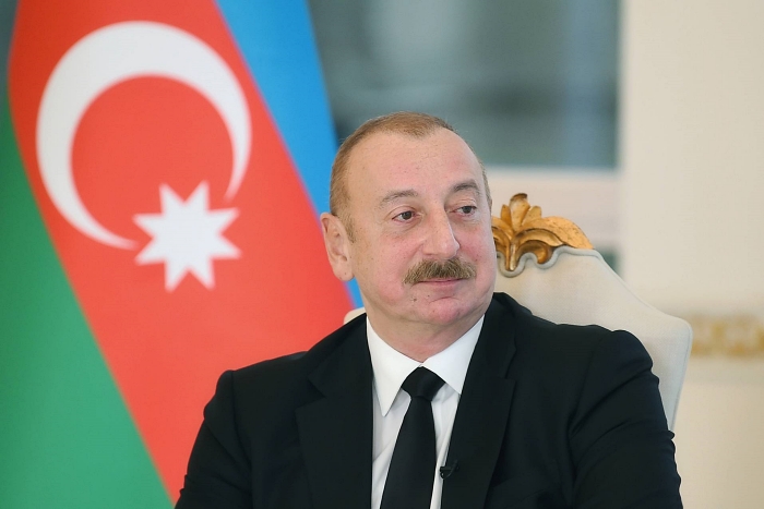 Bakü – Paris hattında gerilim artıyor, Aliyev ‘sömürge’ altındaki topraklarda bağımsızlığı destekleme sözü verdi