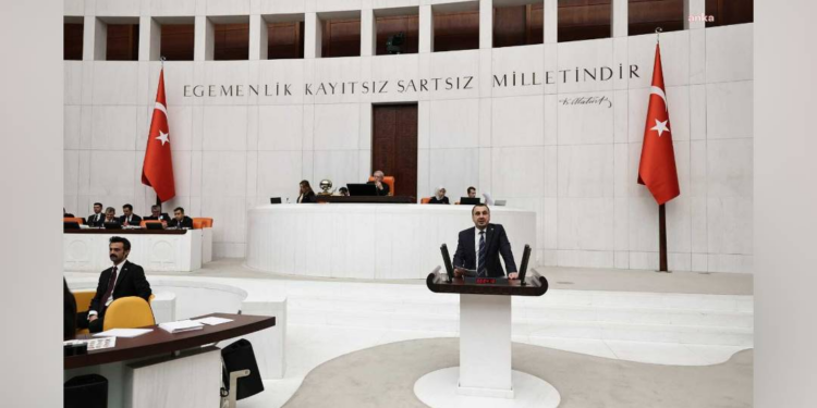 Banknotlarımızın toplam değer olan 385 lirayla yarım kilo kıyma bile alınmıyor