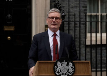 Başbakan Starmer: Göçmenlerin Ruanda'ya Dönüşünü İptal Etti