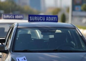 Başkasının yerine sınava girenlerin sınavdan men edilme süresi 5 yıla çıkarıldı