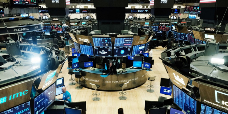 Biden Çekildi, New York Borsası Yükselişe Geçti