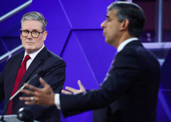 Birleşik Krallık sandık başında; Keir Starmer başbakanlık için saat sayıyor
