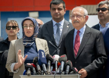 Bu dava bir adalet davasıdır, kim vurduya giderse ülke kaybeder!