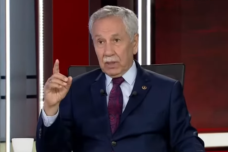 Bülent Arınç: Cumhurbaşkanımız, ‘Bundan sonra hukuka göre karar verin’ dese yargı zaten buna hazır