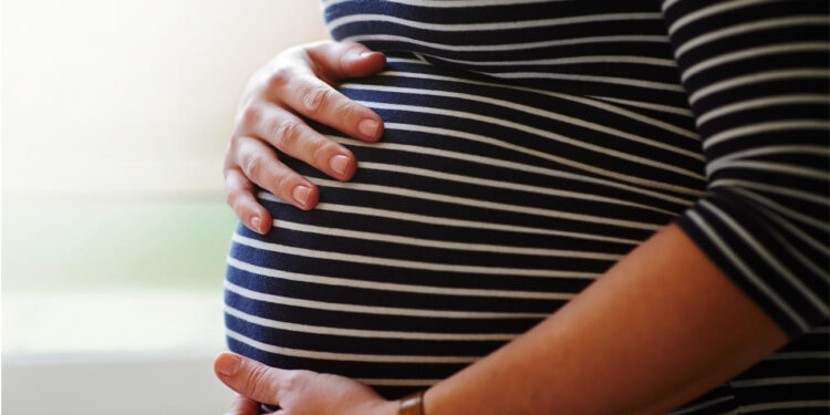 Bunaltıcı Yaz Sıcaklarına Karşı Anne Adayları İçin 7 Öneri