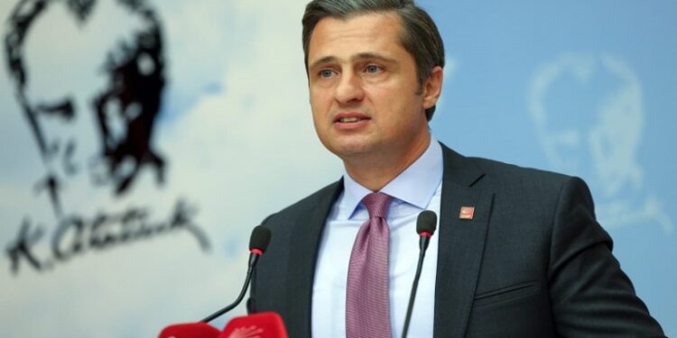 CHP Sözcüsü Deniz Yücel: Asgari ücreti en az 25 bin lira yapın